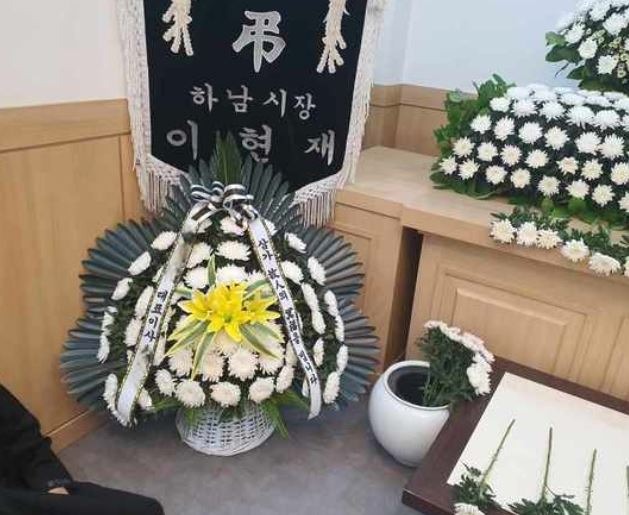 �����ٱ���