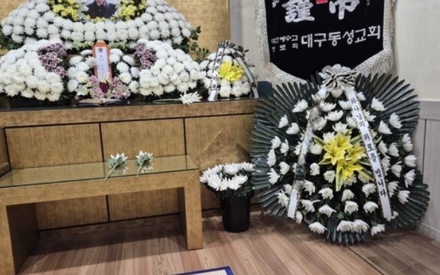 �����ٱ���